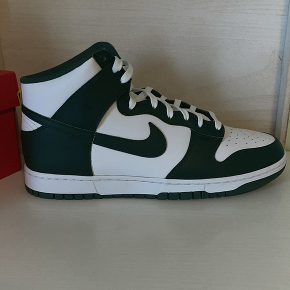 Nike Dunk Hi Retro Australia - Picture 13 of 16